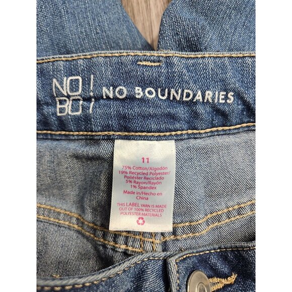 NOBO No Boundaries Juniors Size 11 Whiskered Straight Leg Denim Blue Jeans - Picture 4 of 11